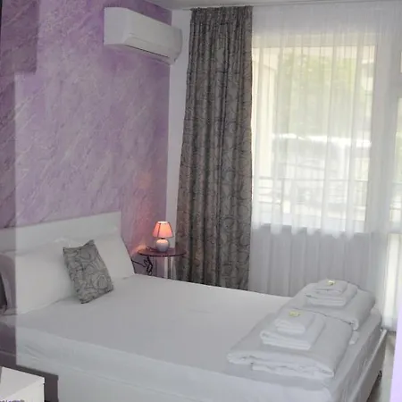 Valentines * Kiten (Burgas)