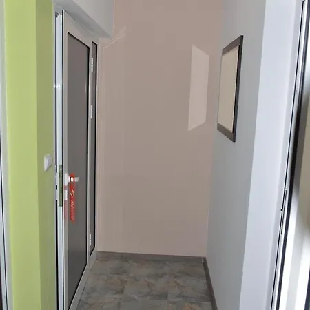Valentines Guest house *