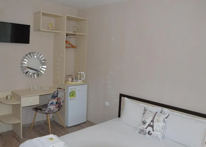 Casa de hóspedes Valentines Kiten (Burgas)