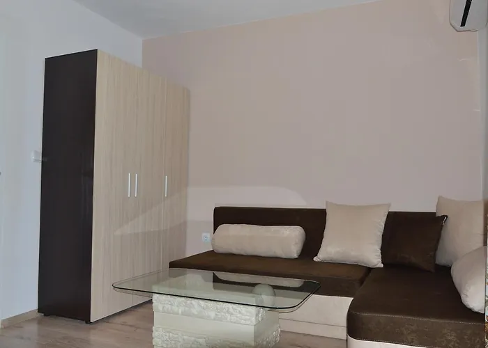 Casa de hóspedes Valentines Kiten (Burgas)